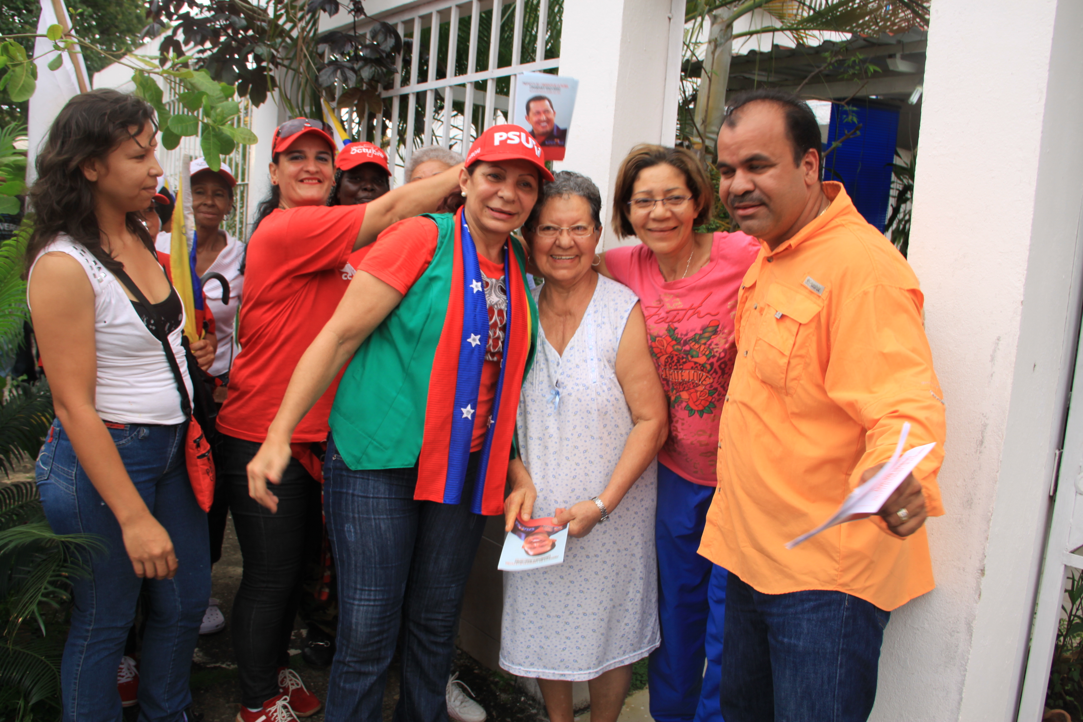 En la parroquia universidad reafirma la reeleccion del presidente chavez 