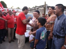 En Los sabanales reafirma su compromiso con el presidente Chavez